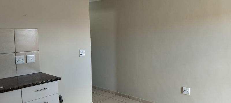 2 Bedroom Property for Sale in Malibu Village Western Cape